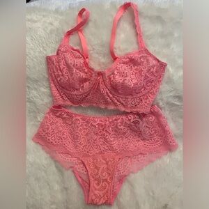 New bra and panty set
